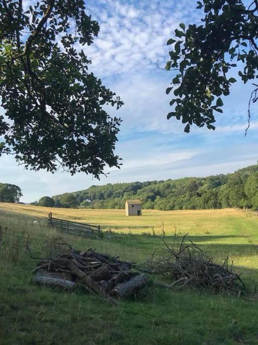 1800 Period Grade 2 Listed Cottage Addingham Eksteriør bilde